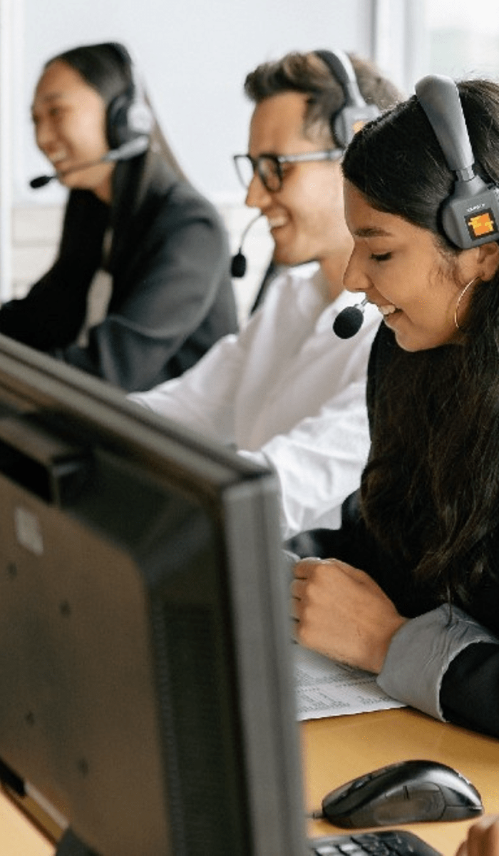 call centre with chat and social channel